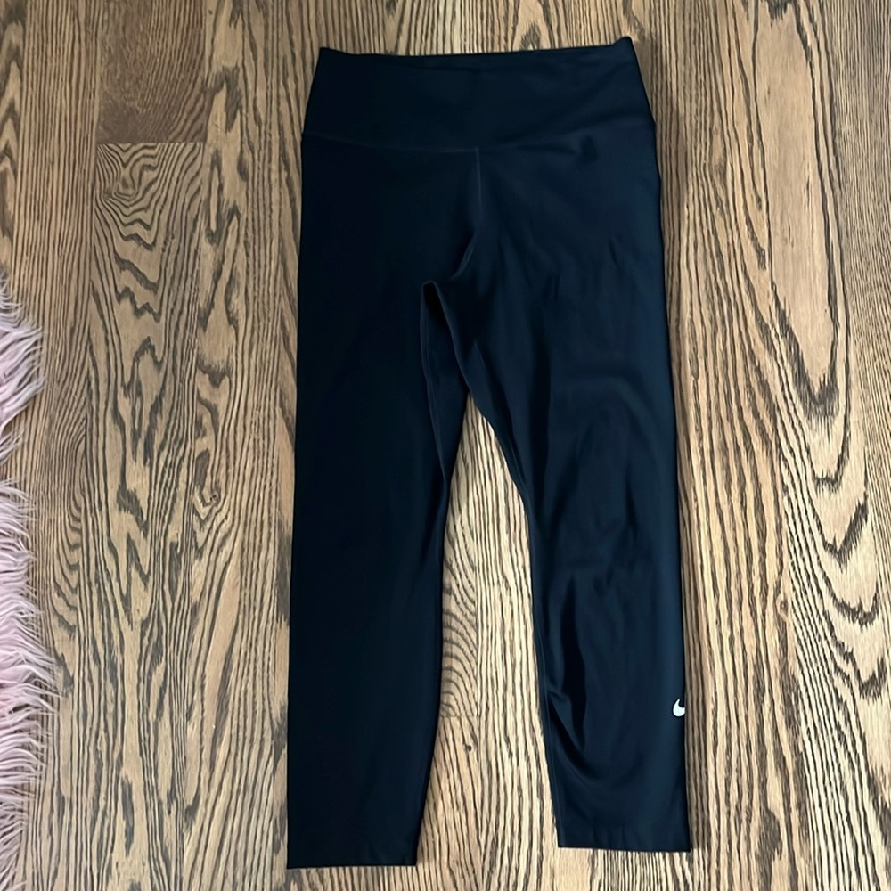 Nike Dri-Fit leggings For Sale